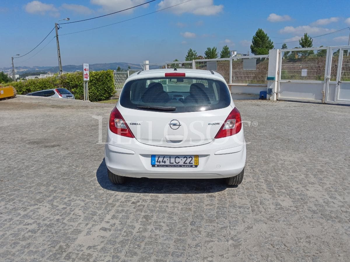 Opel Corsa 1.3 CDTI · Ano 2010 — imagen 5