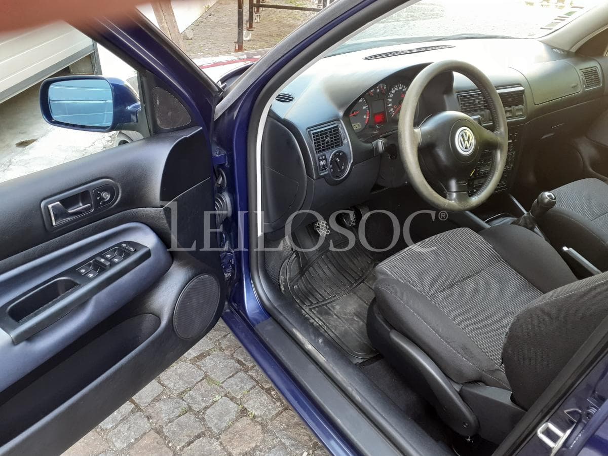 Volkswagen Golf 1.6 · Gasolina/GPL · Ano 2000 — imagen 7