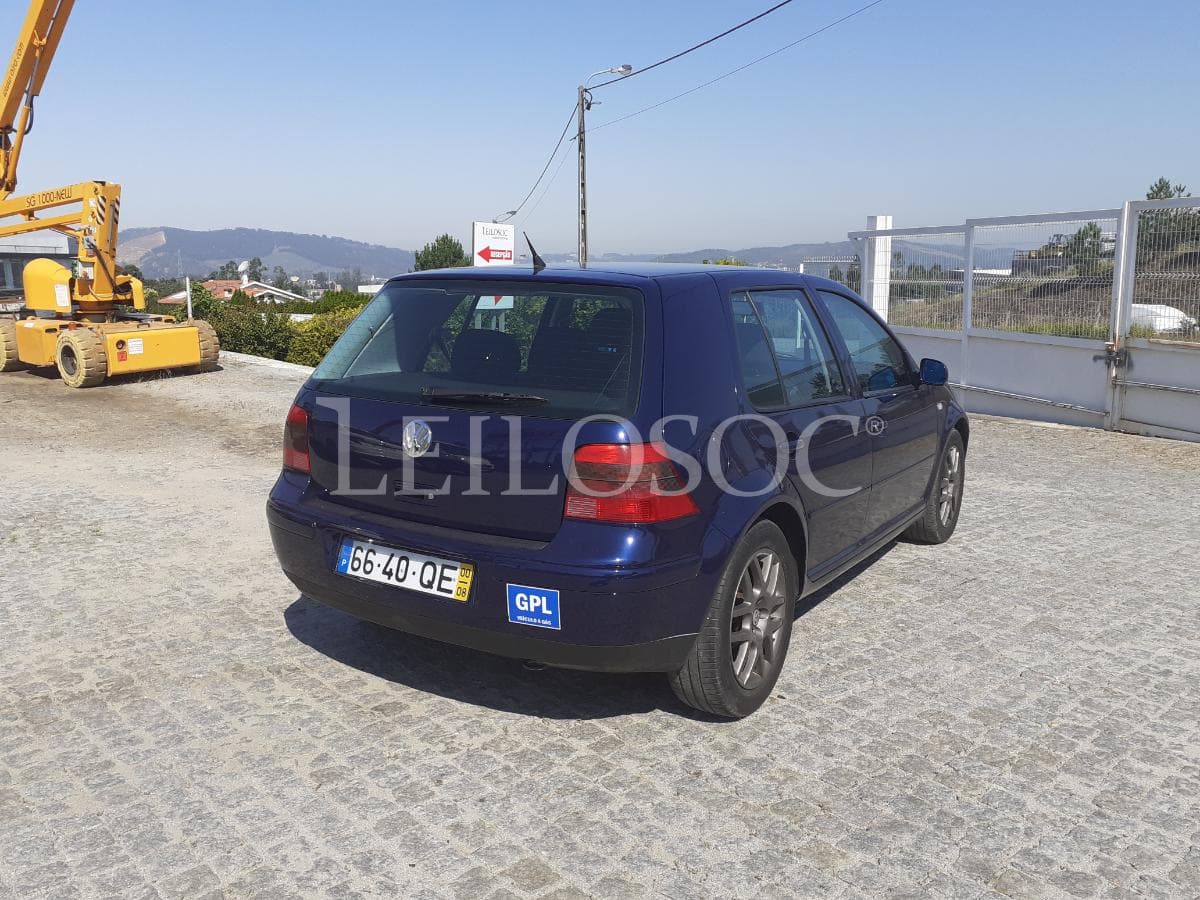 Volkswagen Golf 1.6 · Gasolina/GPL · Ano 2000 — imagen 4