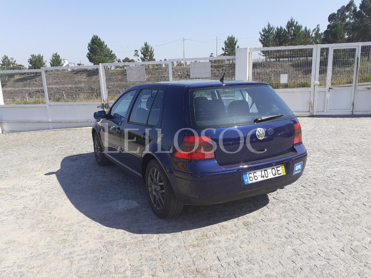 Volkswagen Golf 1.6 · Gasolina/GPL · Ano 2000 — imagen 6