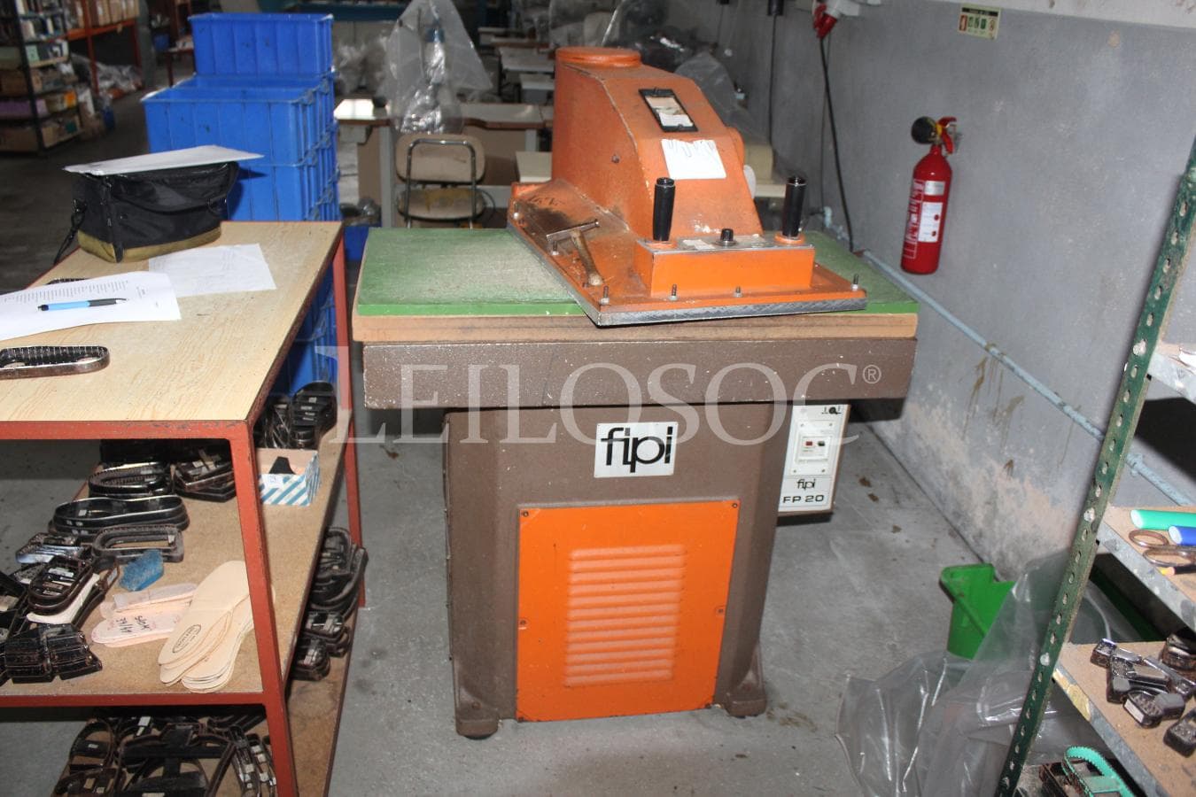 Totalidade dos Lotes 1 a 4 · Equipamentos · Máquinas · Calçado — imagen 2