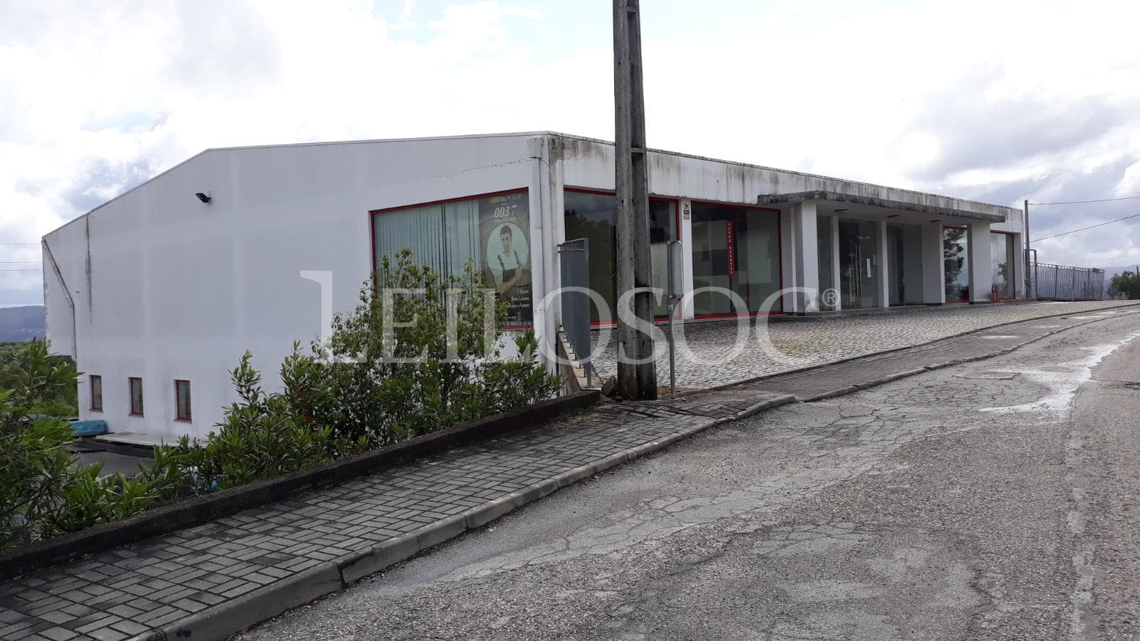 Armazém + Lote para Construção · Penacova - Coimbra — imagen 2