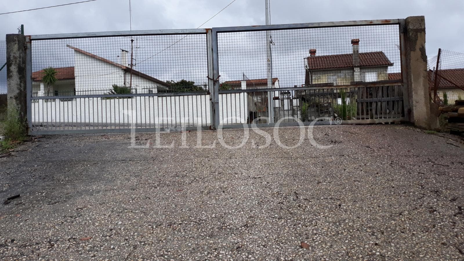Armazém + Lote para Construção · Penacova - Coimbra — imagen 5