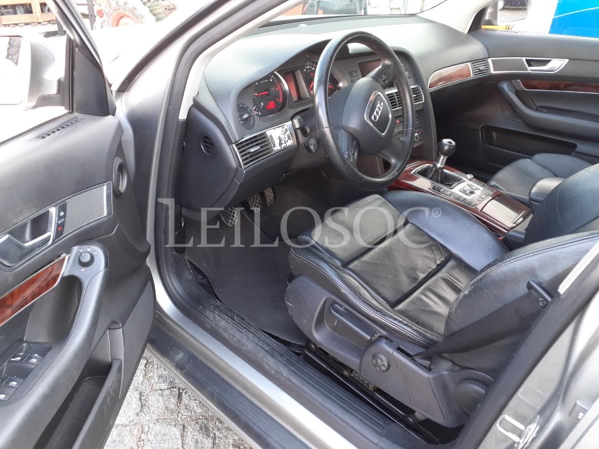 Audi A6 2.0 TDI · Ano 2005 — image 7