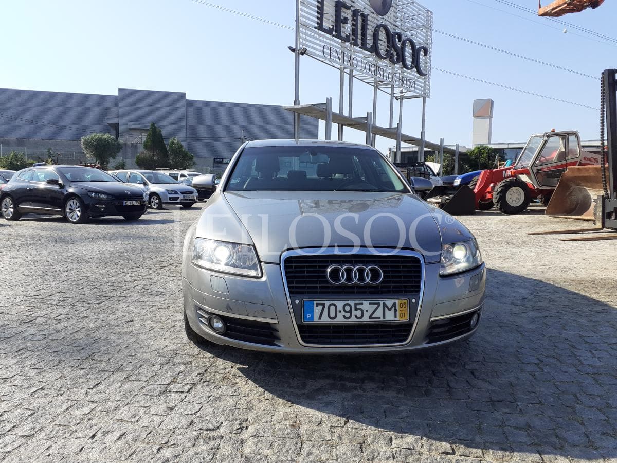 Audi A6 2.0 TDI · Ano 2005 — image 2
