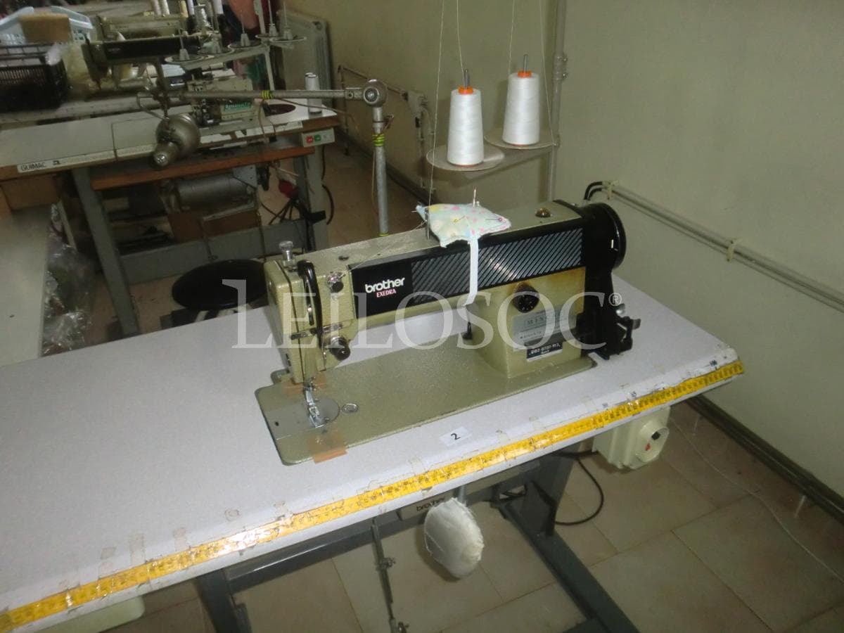 Vestuário de Cerimónia · Maquinaria · Equipamento Escritório — imagen 2