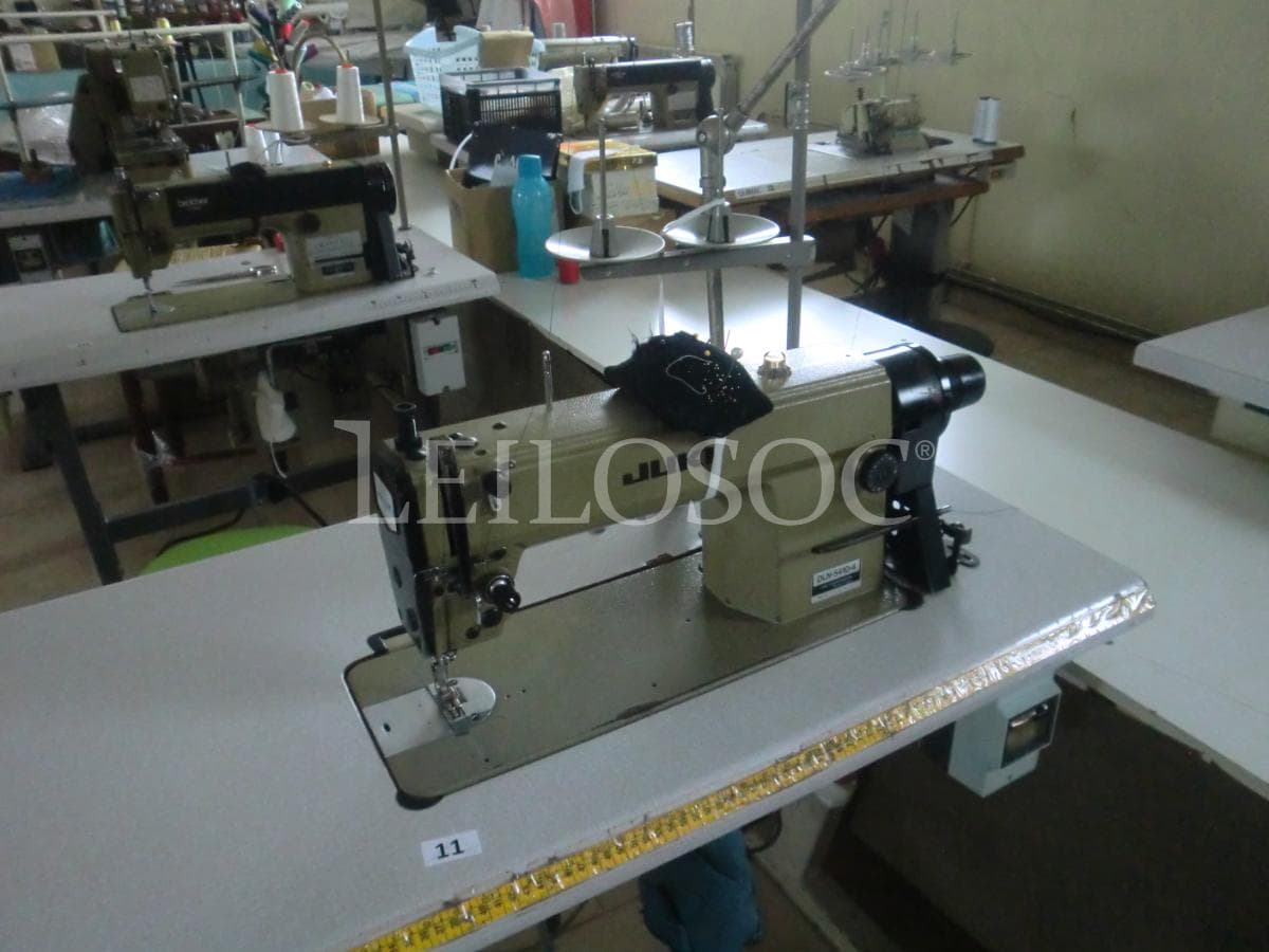 Vestuário de Cerimónia · Maquinaria · Equipamento Escritório — imagen 11