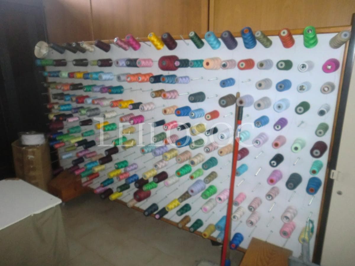 Vestuário de Cerimónia · Maquinaria · Equipamento Escritório — imagen 13