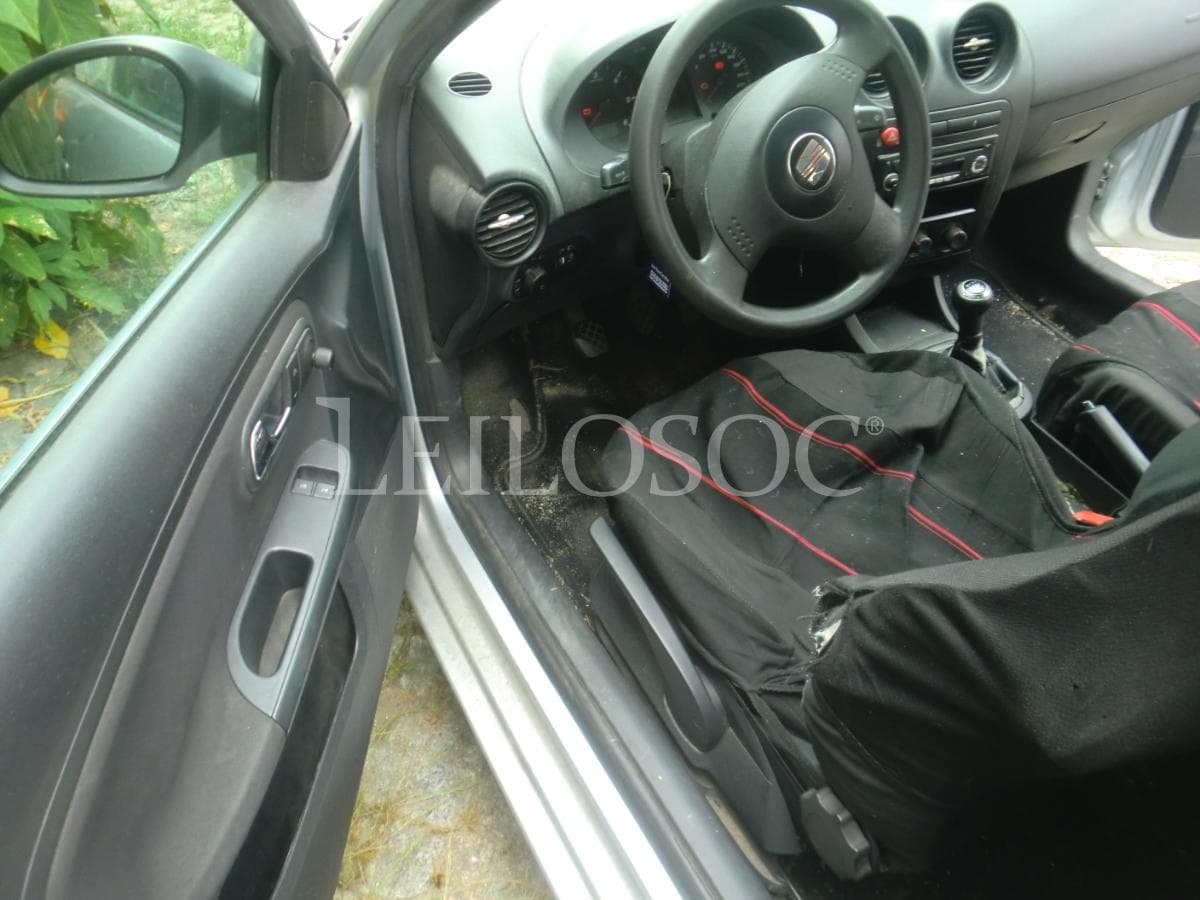 SEAT IBIZA TDI — imagem 6