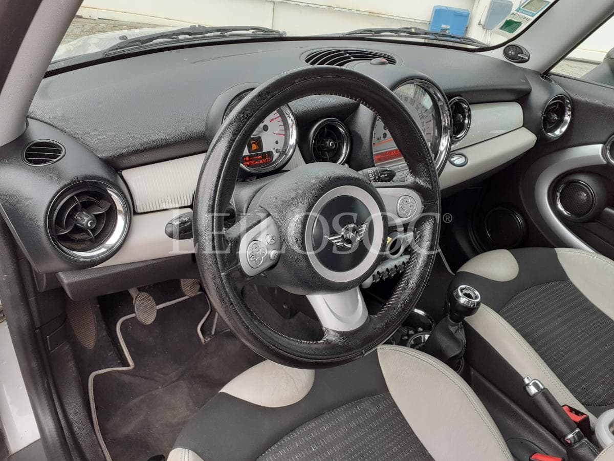 Mini Cooper D · Ano 2009 — imagem 10