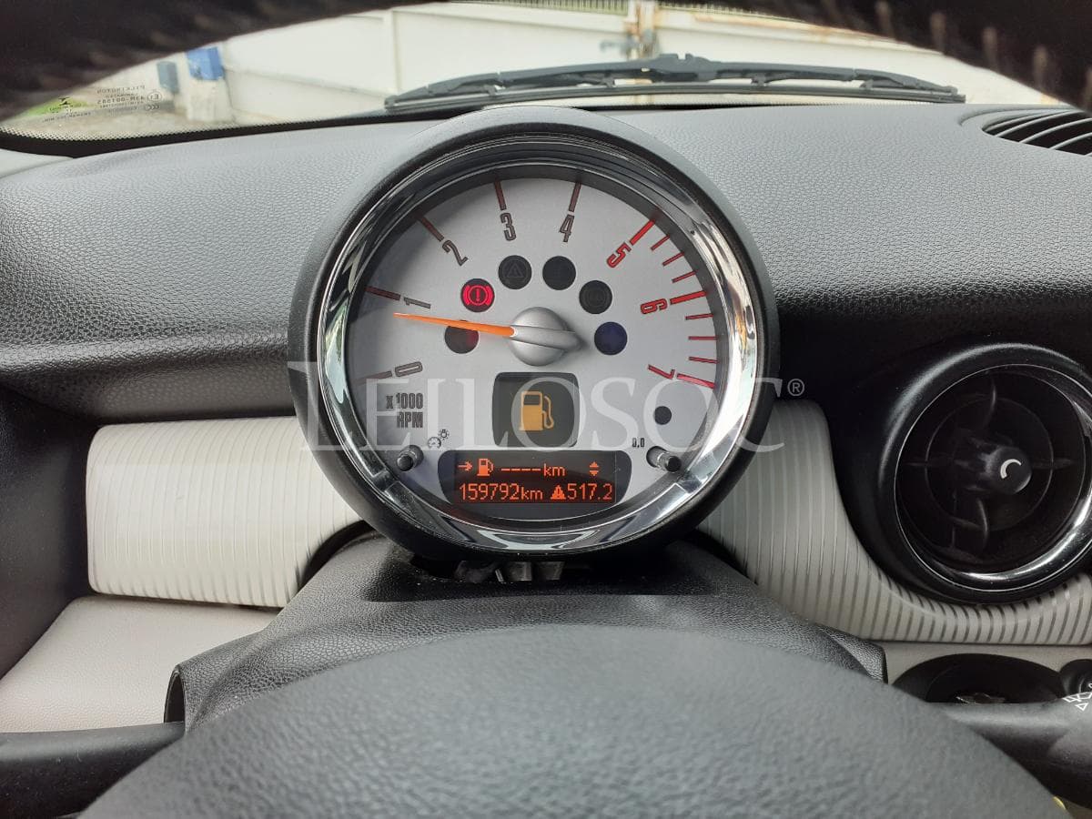 Mini Cooper D · Ano 2009 — imagem 11