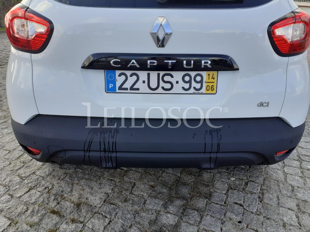 Renault Captur 1.5 DCI · Ano 2014 — image 19
