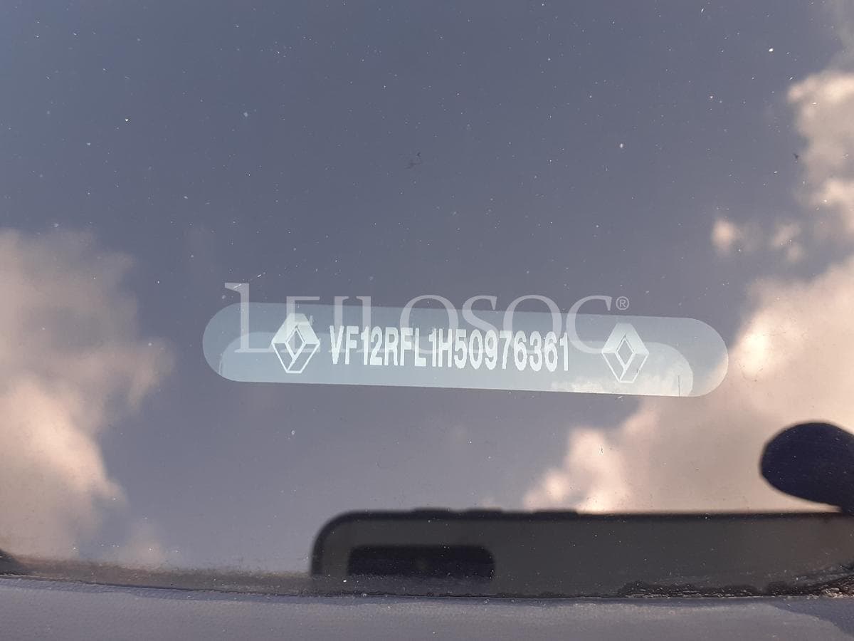 Renault Captur 1.5 DCI · Ano 2014 — image 21