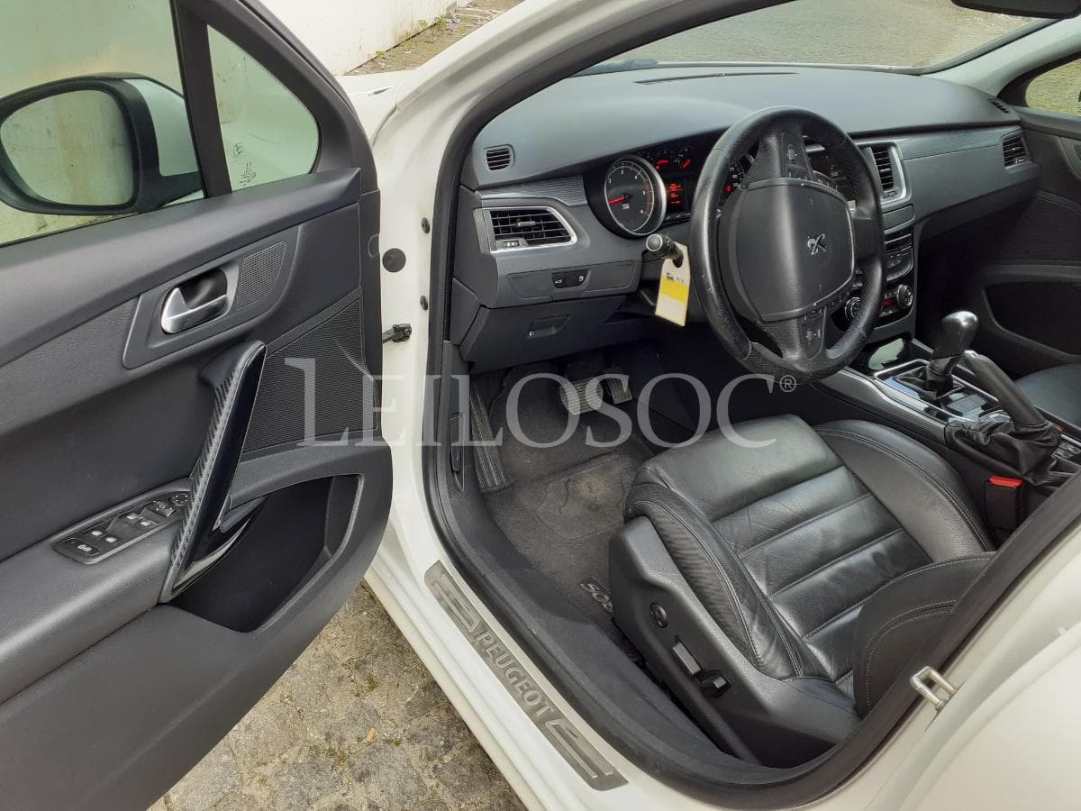 Peugeot 508 1.6 HDI · Ano 2011 — imagem 7