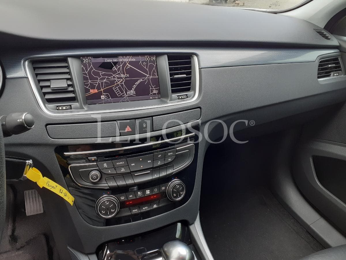 Peugeot 508 1.6 HDI · Ano 2011 — imagem 14