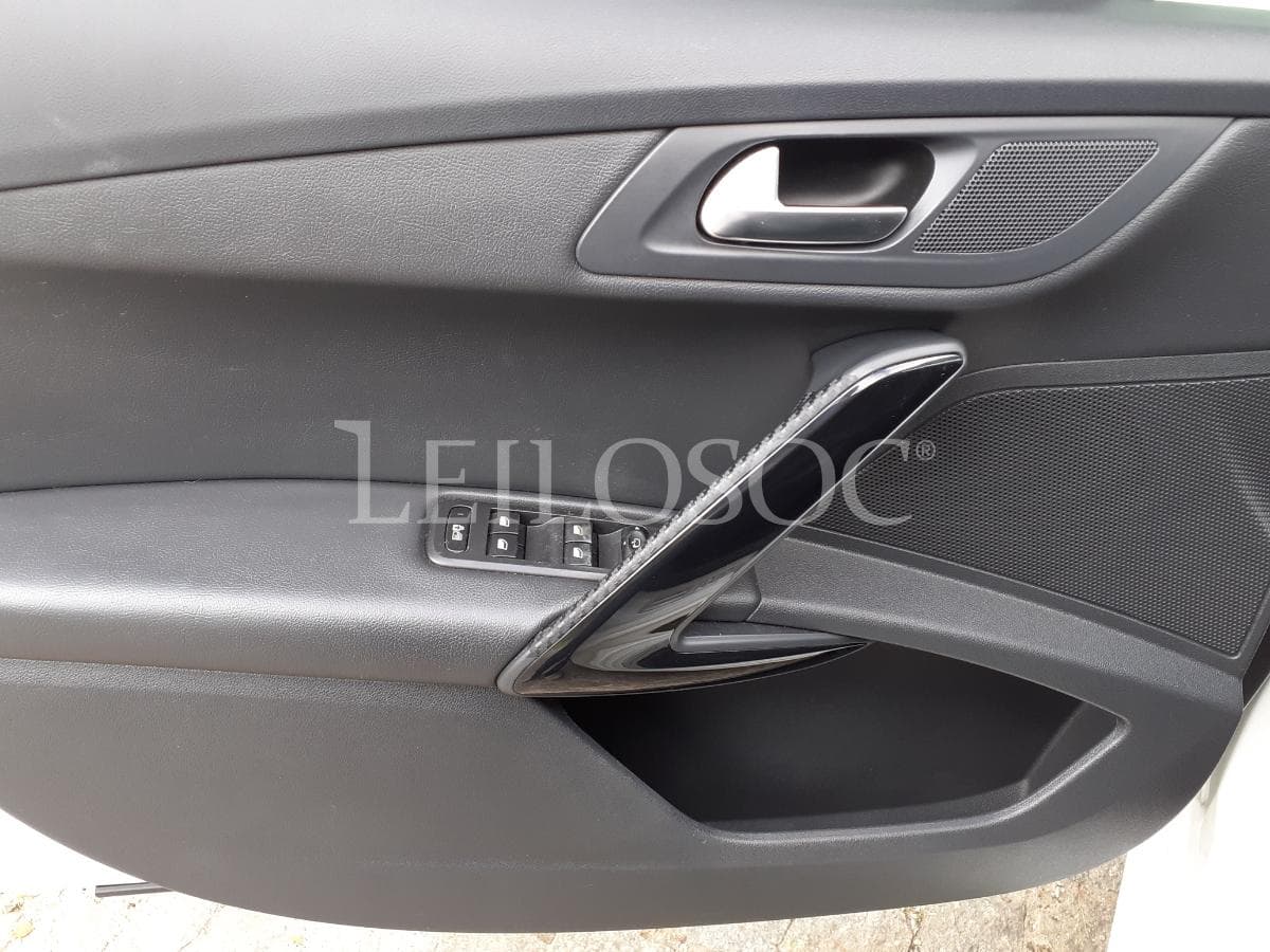 Peugeot 508 1.6 HDI · Ano 2011 — imagem 9