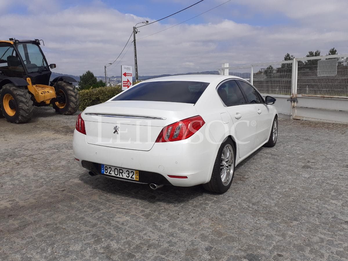 Peugeot 508 1.6 HDI · Ano 2011 — imagem 4