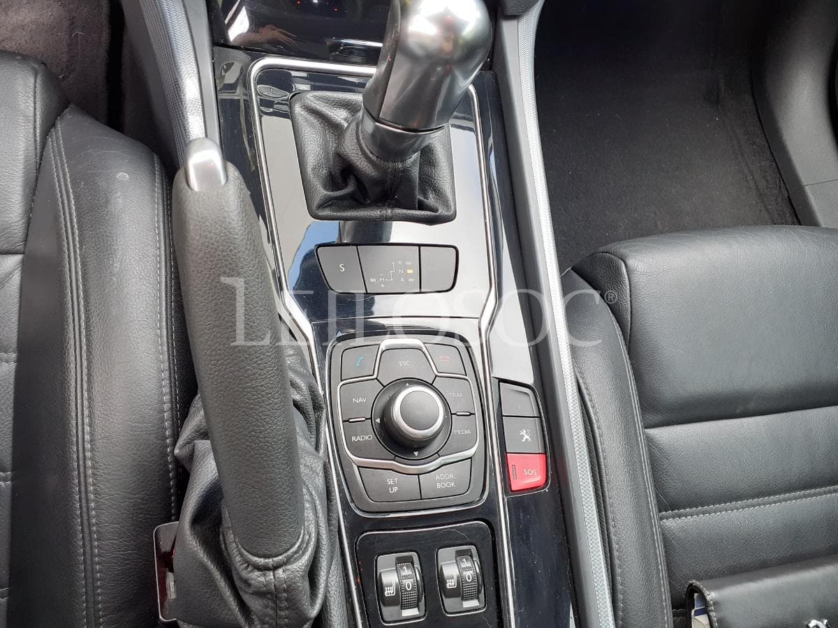 Peugeot 508 1.6 HDI · Ano 2011 — imagem 16