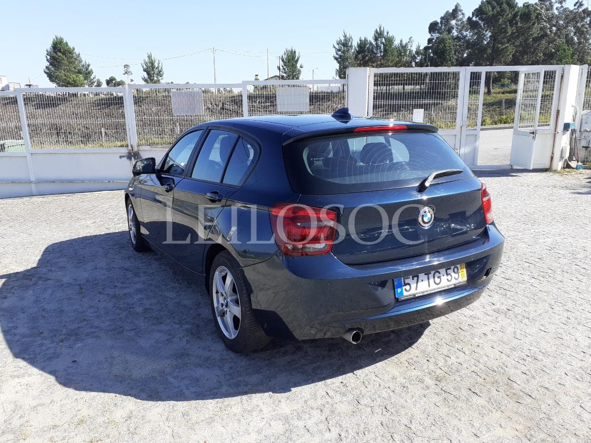 BMW 116 D · Ano 2012 — image 4