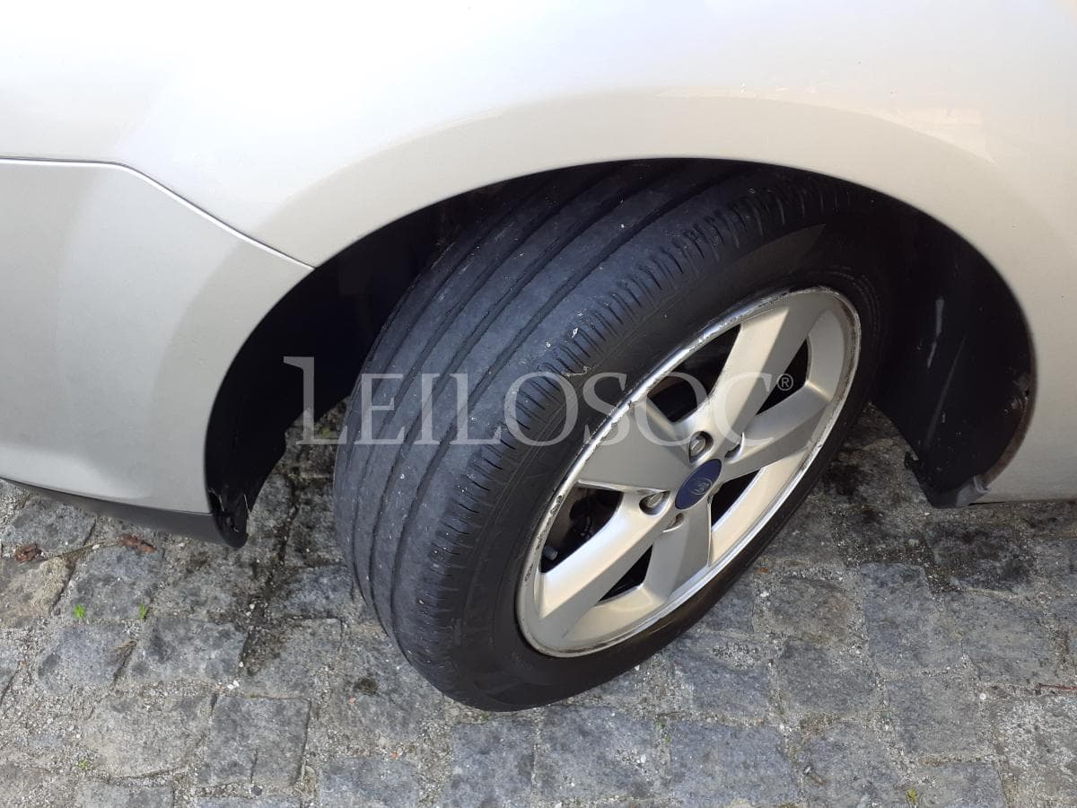 Ford Focus 1.6 TDCI · Ano 2006 — imagem 22