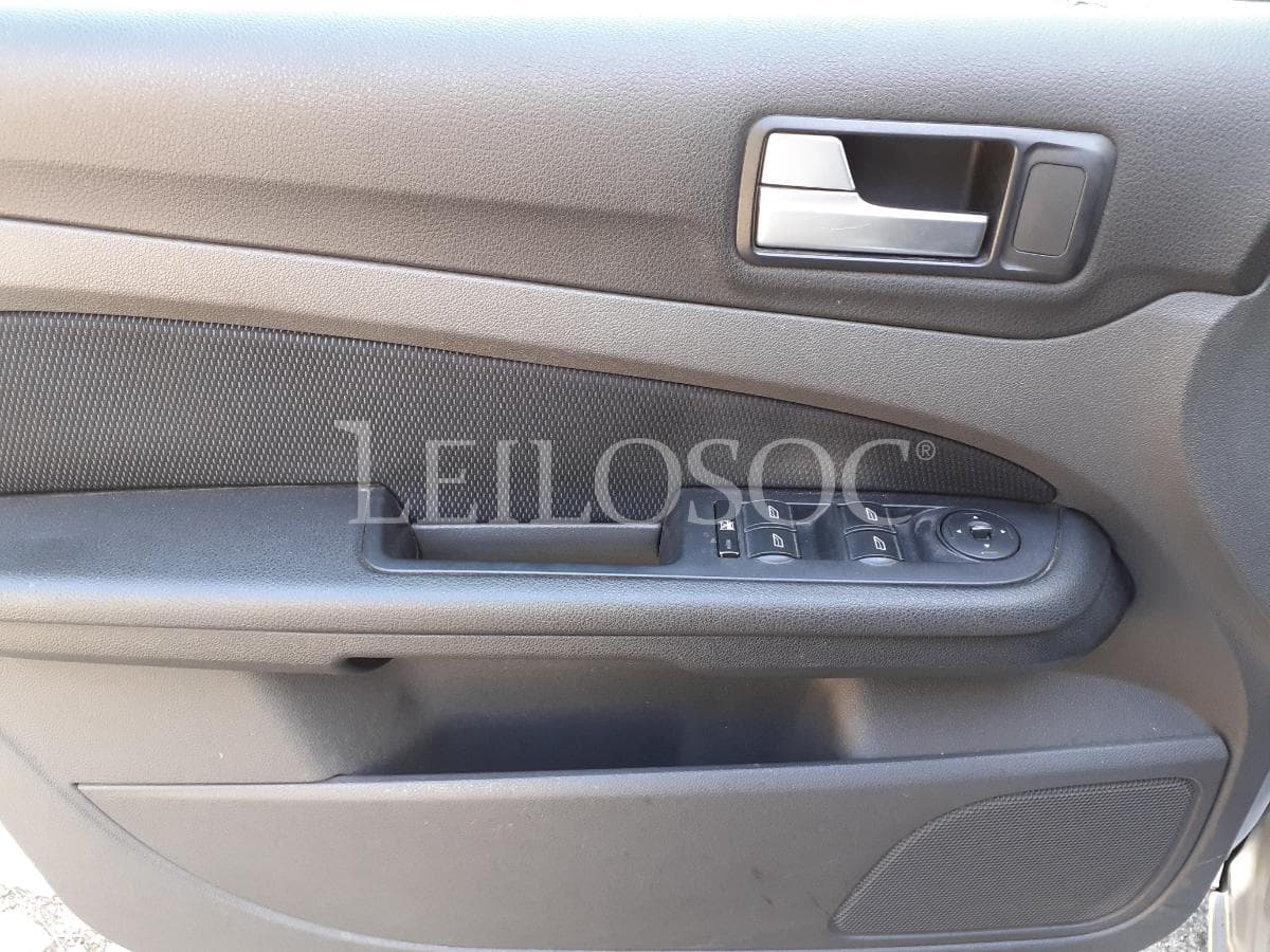 Ford Focus 1.6 TDCI · Ano 2006 — imagem 21