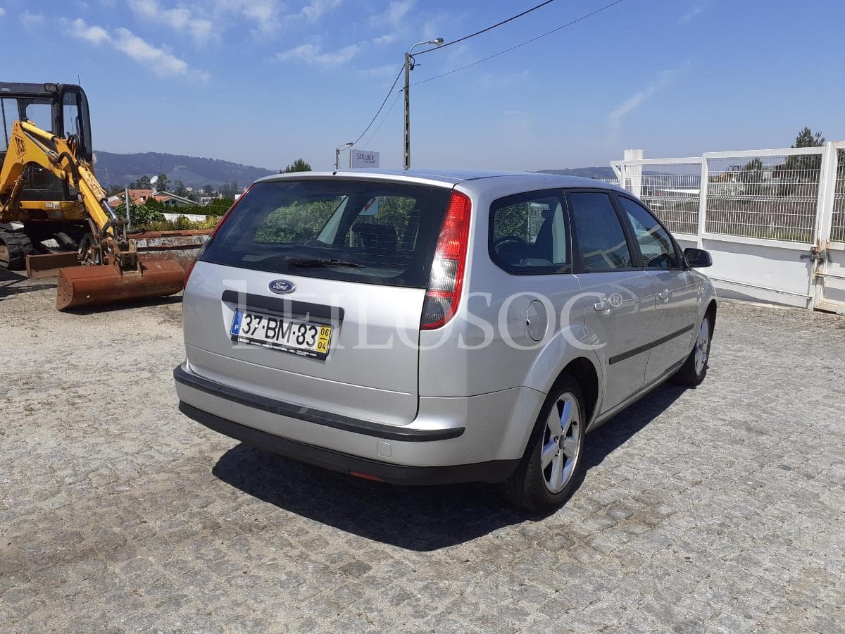 Ford Focus 1.6 TDCI · Ano 2006 — imagem 6