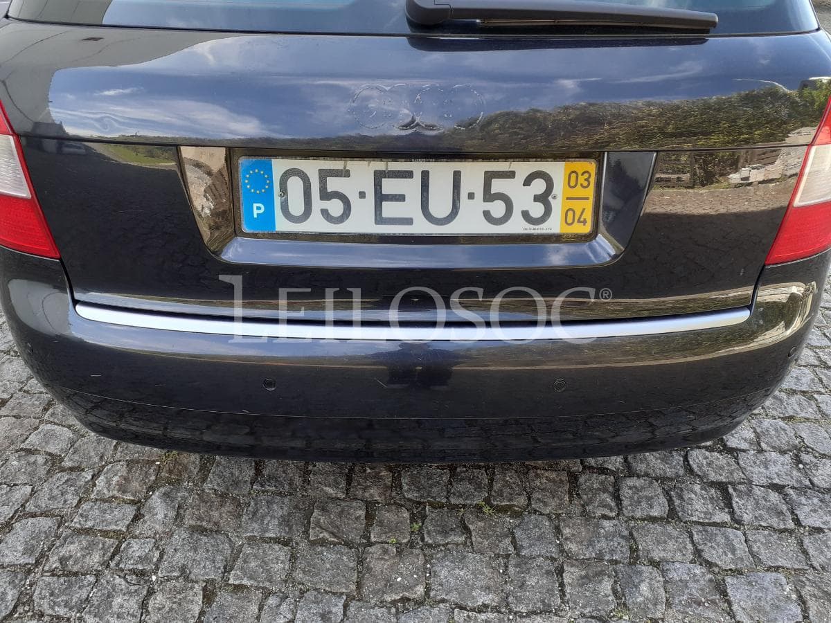 Audi A4 1.9 TDI · Ano 2003 — imagem 23
