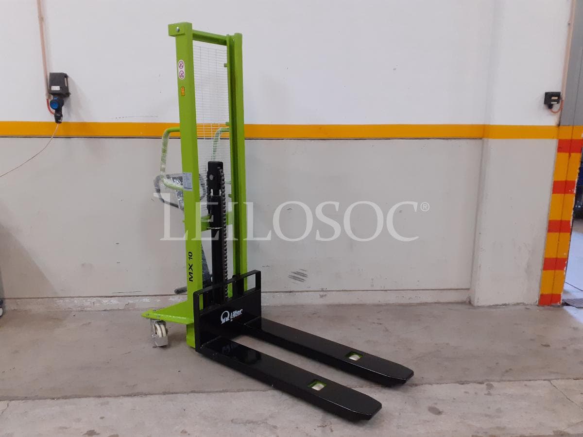 Stacker Pramac Lifter