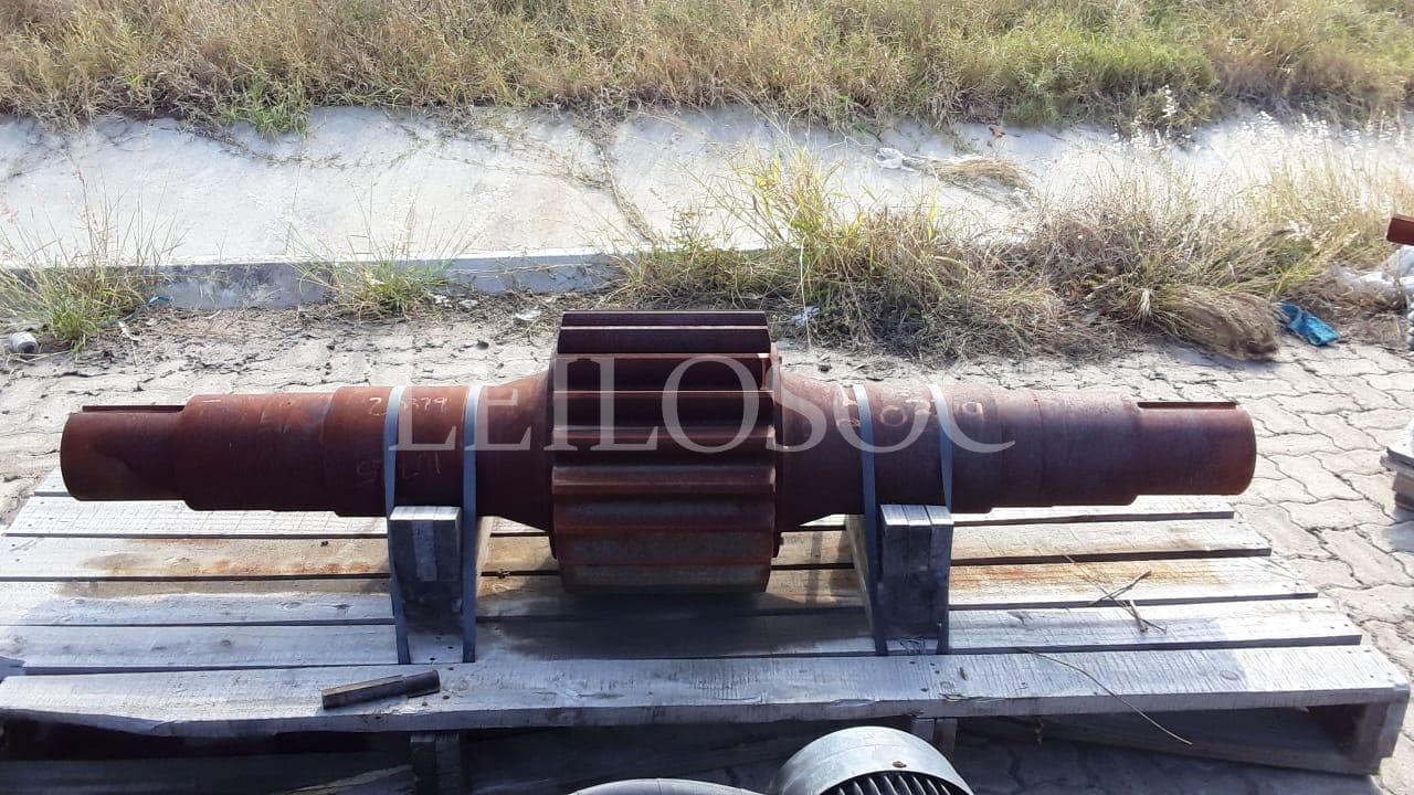 Metal structure · — image 1