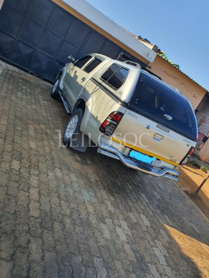 Toyota Hilux D4D · — imagem 6