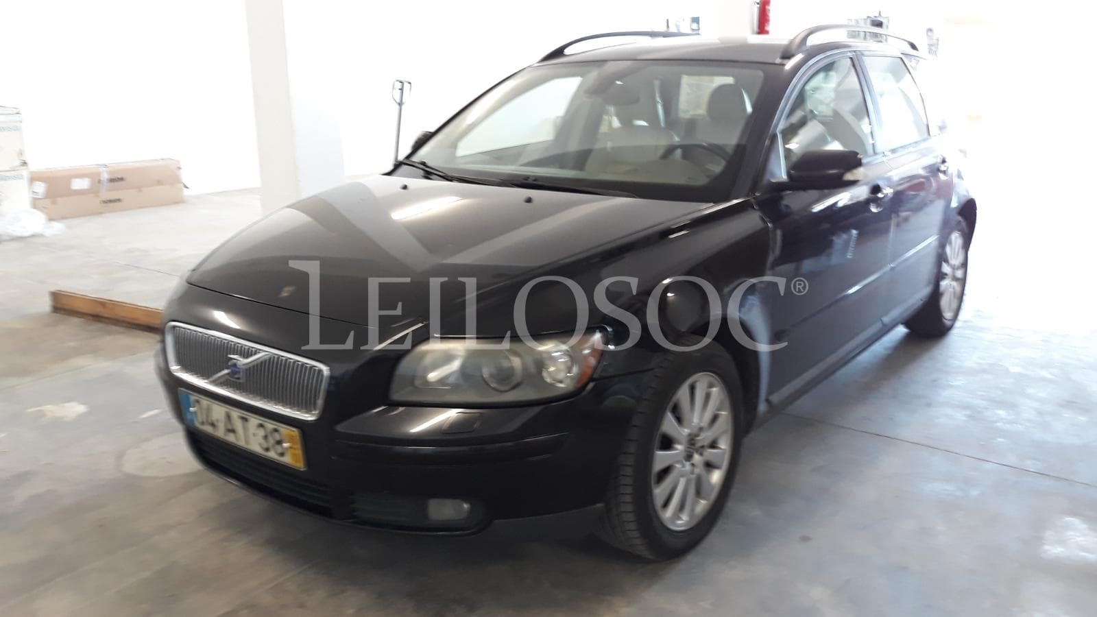 VOLVO V50 — image 1
