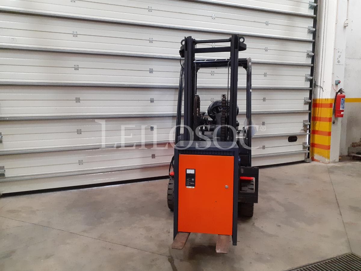 Empilhador Elétrico Toyota · 1600kg — image 2