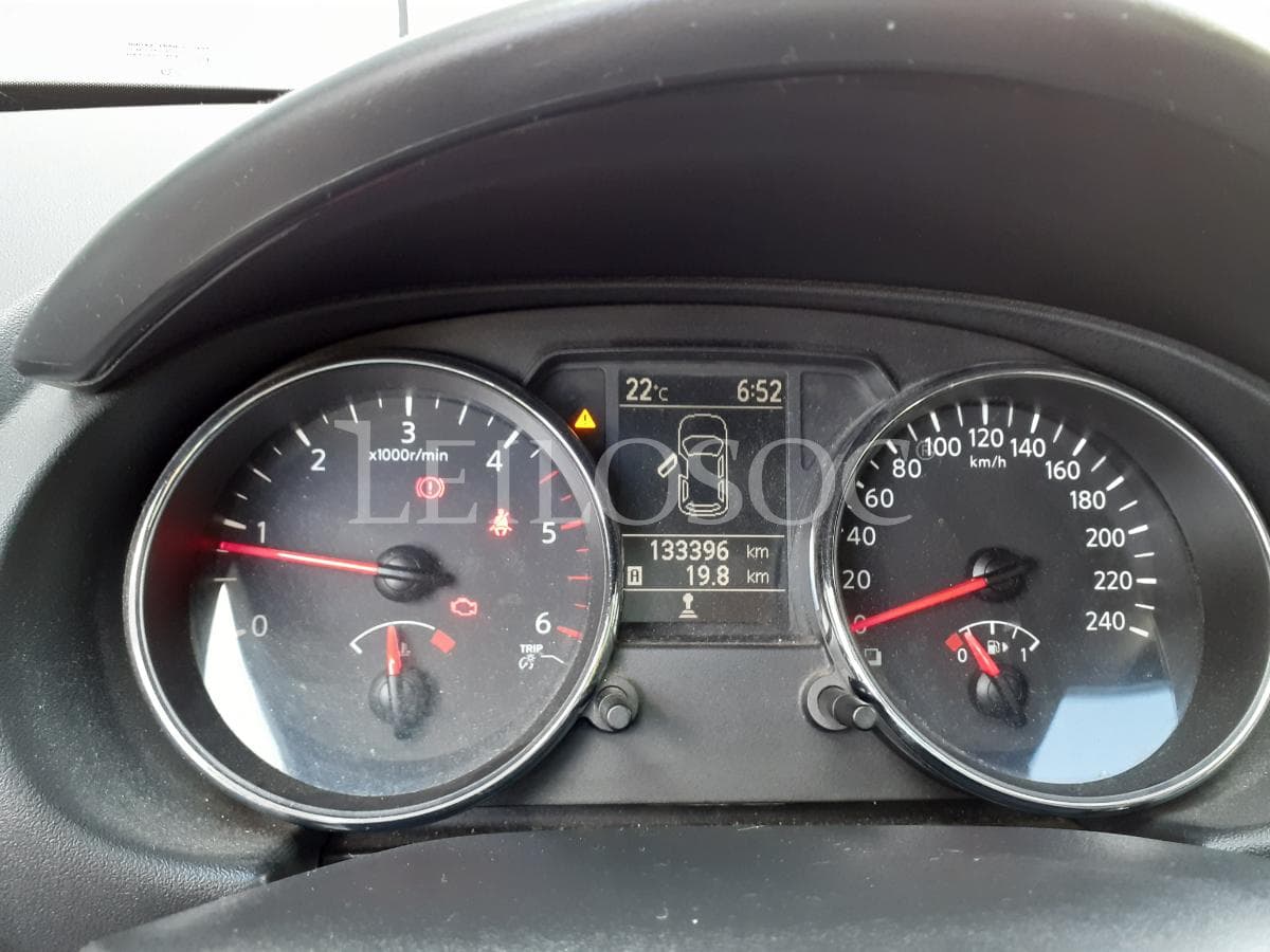 Nissan Qashqai 1.5 DCI · Ano 2010 — image 13