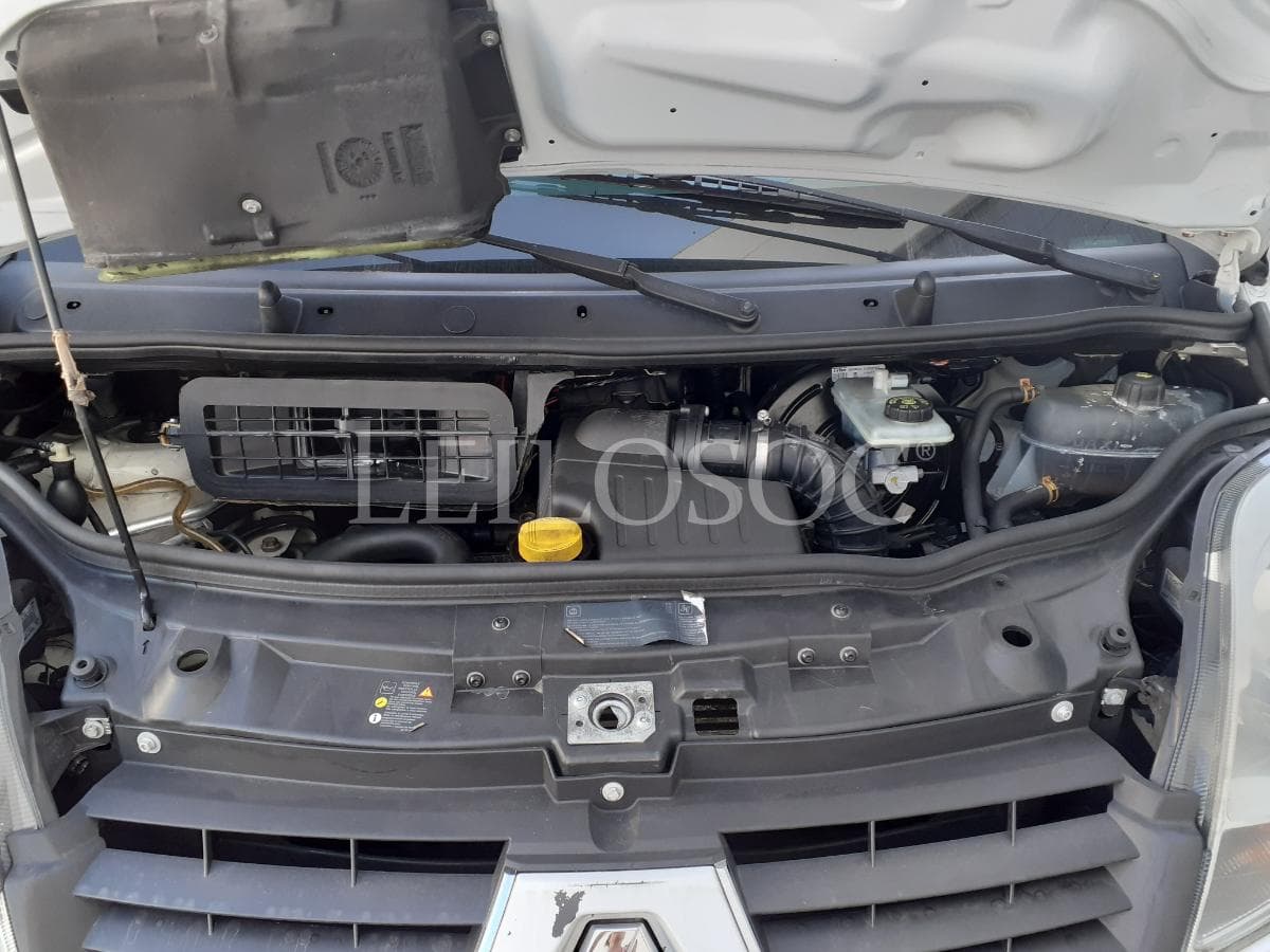 Renault Trafic 2.0 DCI · Isotérmica · Ano 2014 — imagen 18