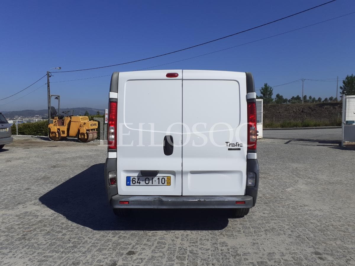 Renault Trafic 2.0 DCI · Isotérmica · Ano 2014 — imagen 5
