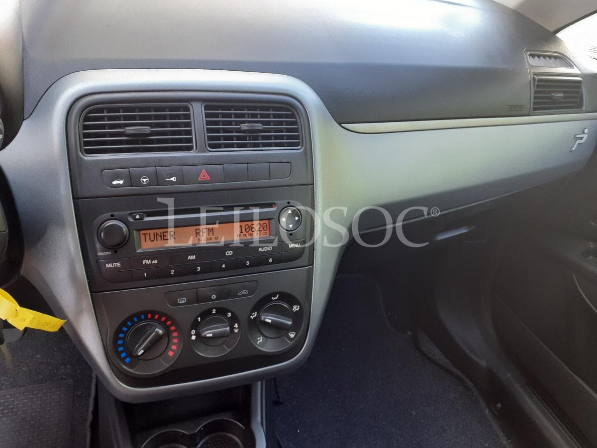 Fiat Punto 1.3 D Multijet · Ano 2009 — image 11