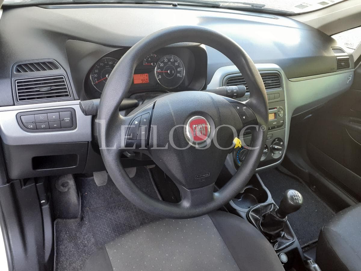 Fiat Punto 1.3 D Multijet · Ano 2009 — image 10