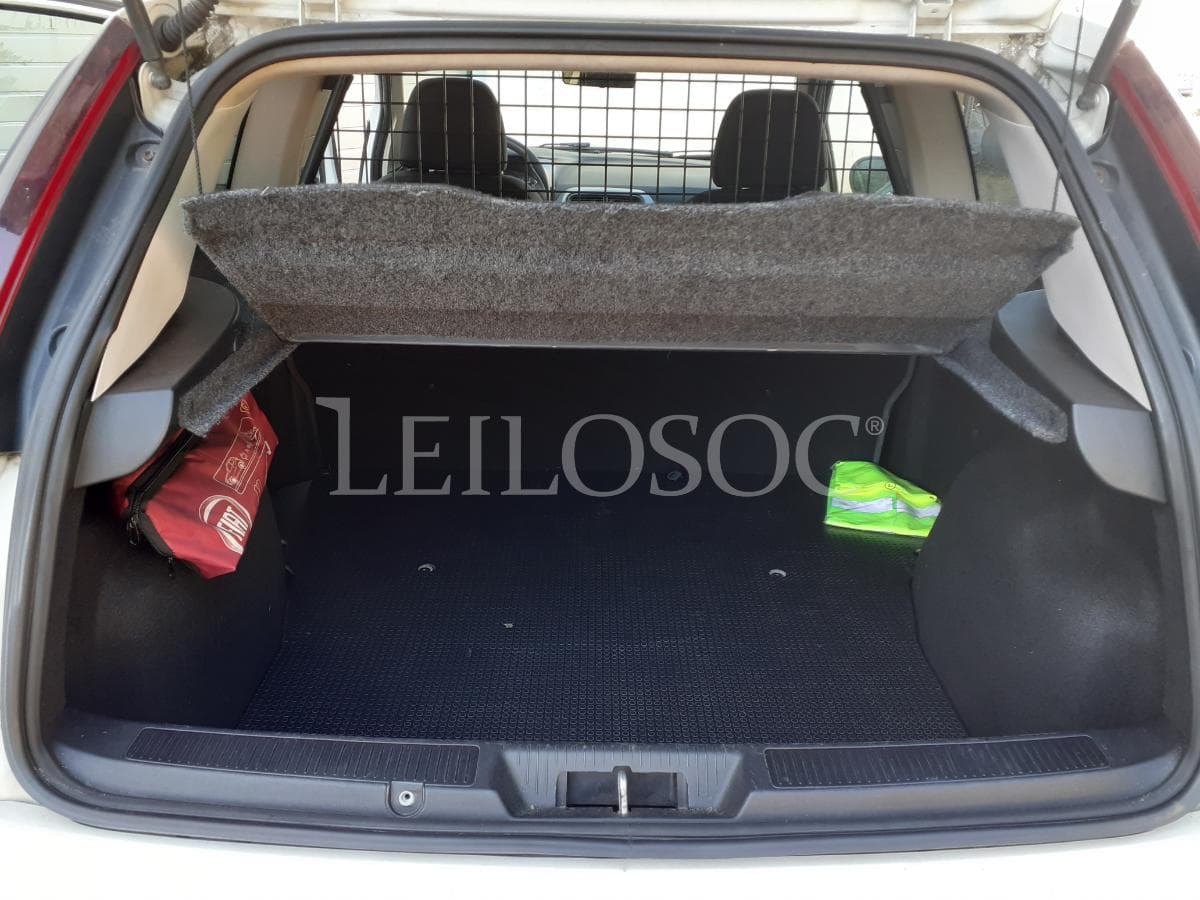 Fiat Punto 1.3 D Multijet · Ano 2009 — image 16