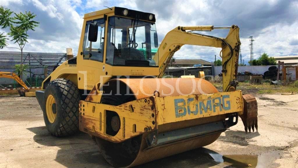 Rulo Compactador Bomag — imagen 3