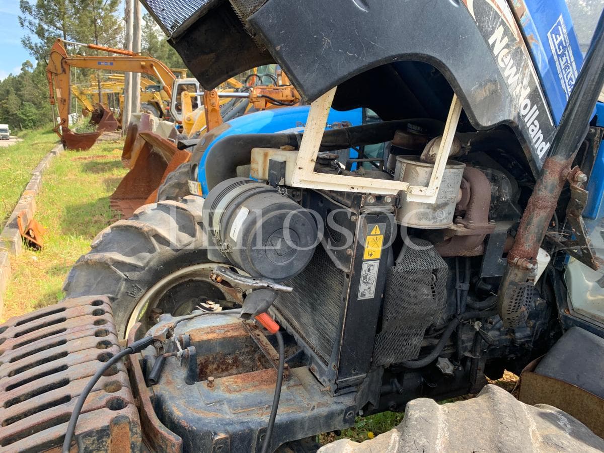 Tracteur agricole — image 3