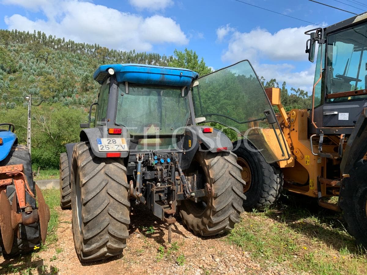 Tractor agrícola — imagen 3