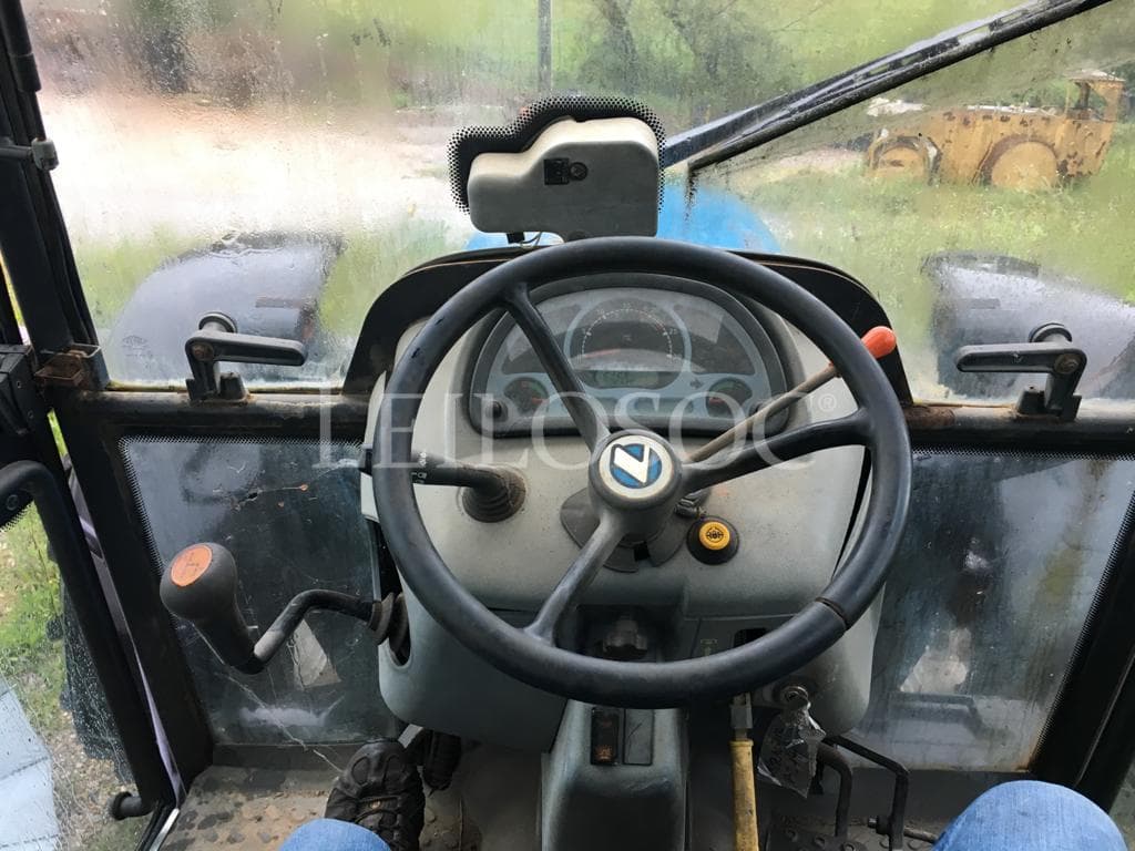 Tractor agrícola — imagen 4