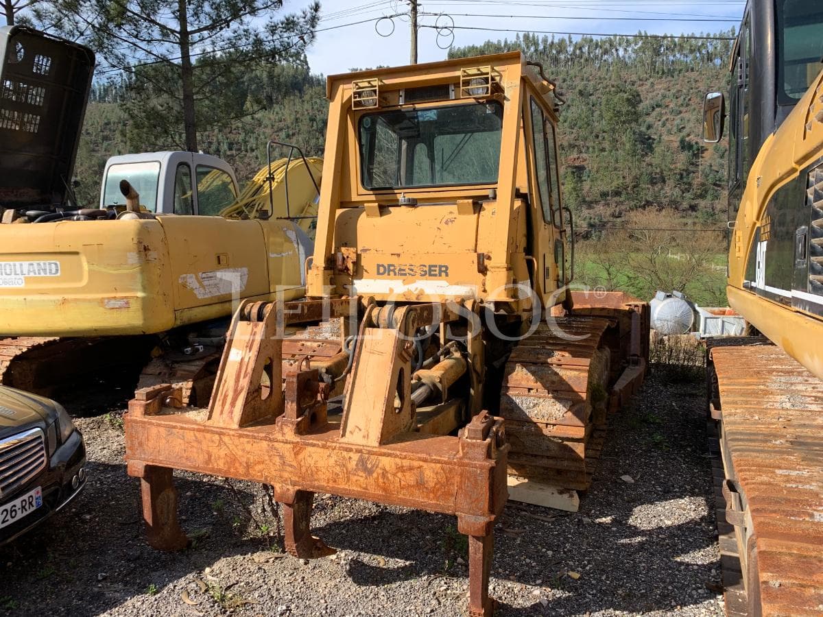 Bulldozer — image 5