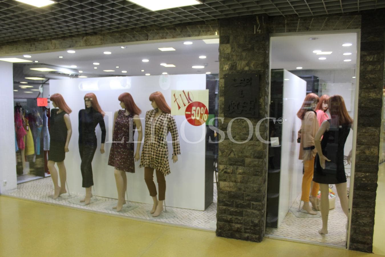 Loja · Loures — imagen 2