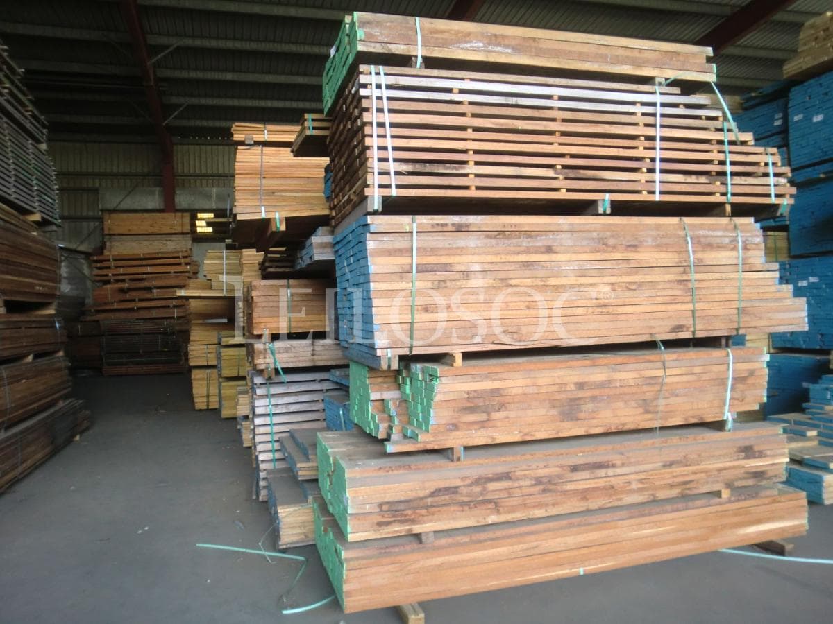 Wood — image 2