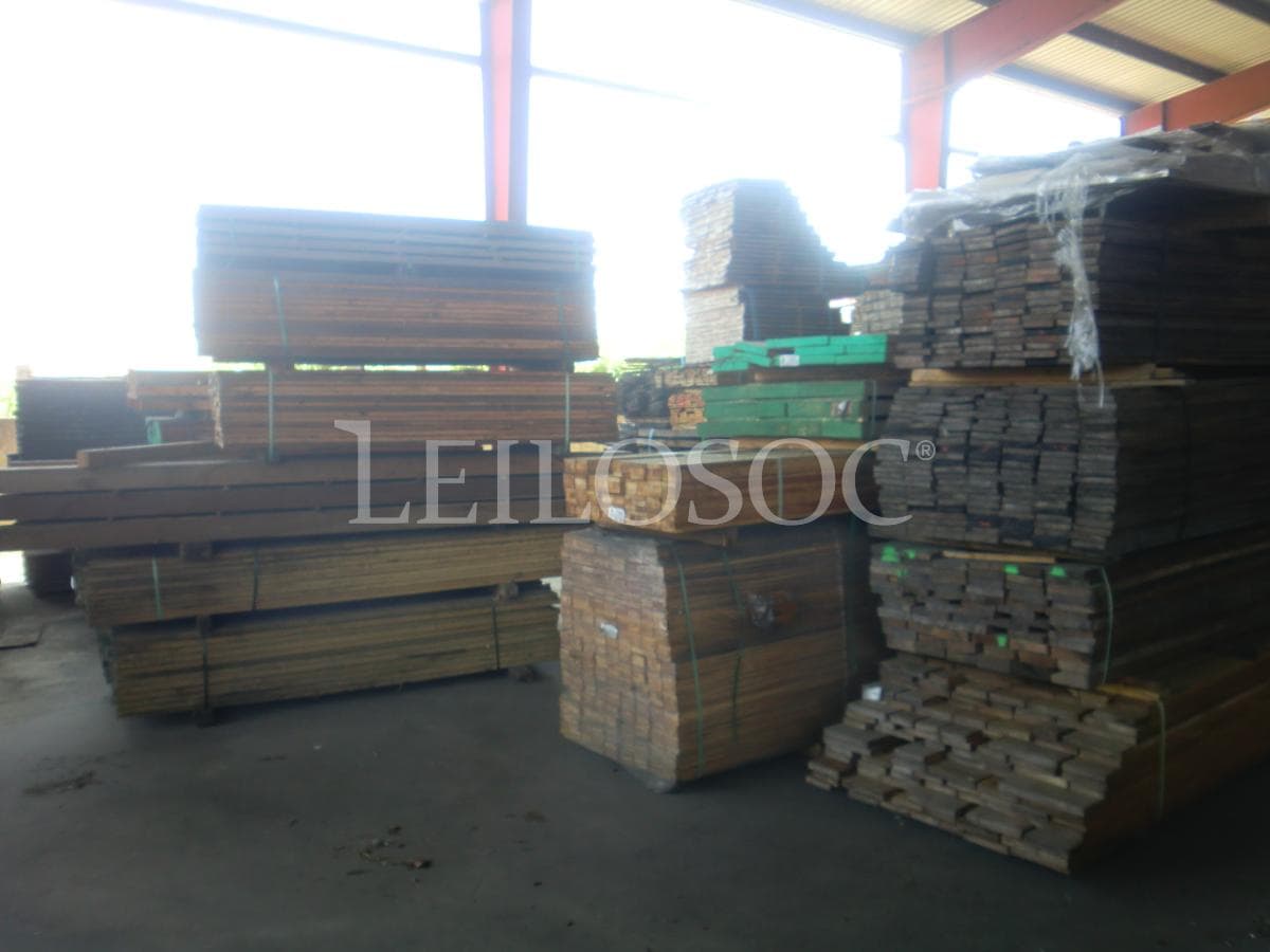 Wood — image 5