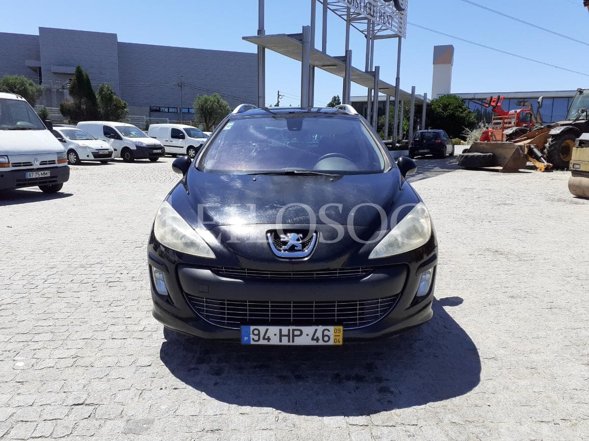 Peugeot 308 SW 1.6 HDI · Ano 2009 — imagen 2