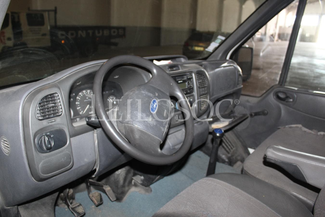Ford Transit 350E — imagen 5
