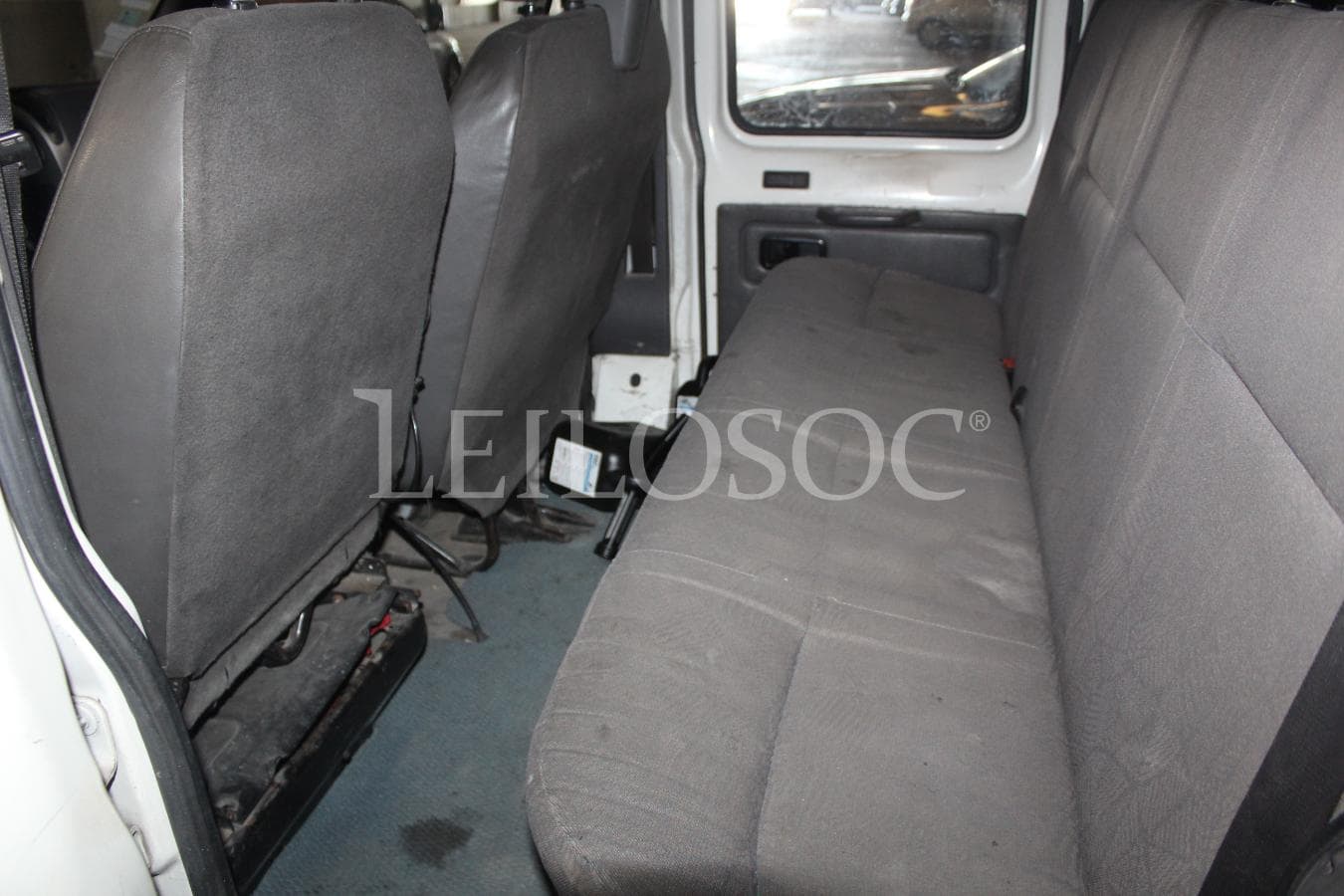 Ford Transit 350E — imagen 6