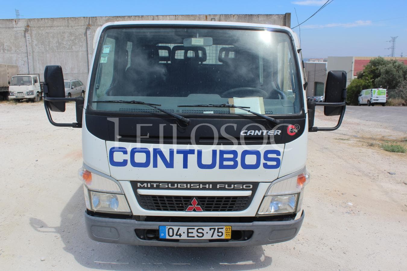 Mitsubishi Canter — image 3